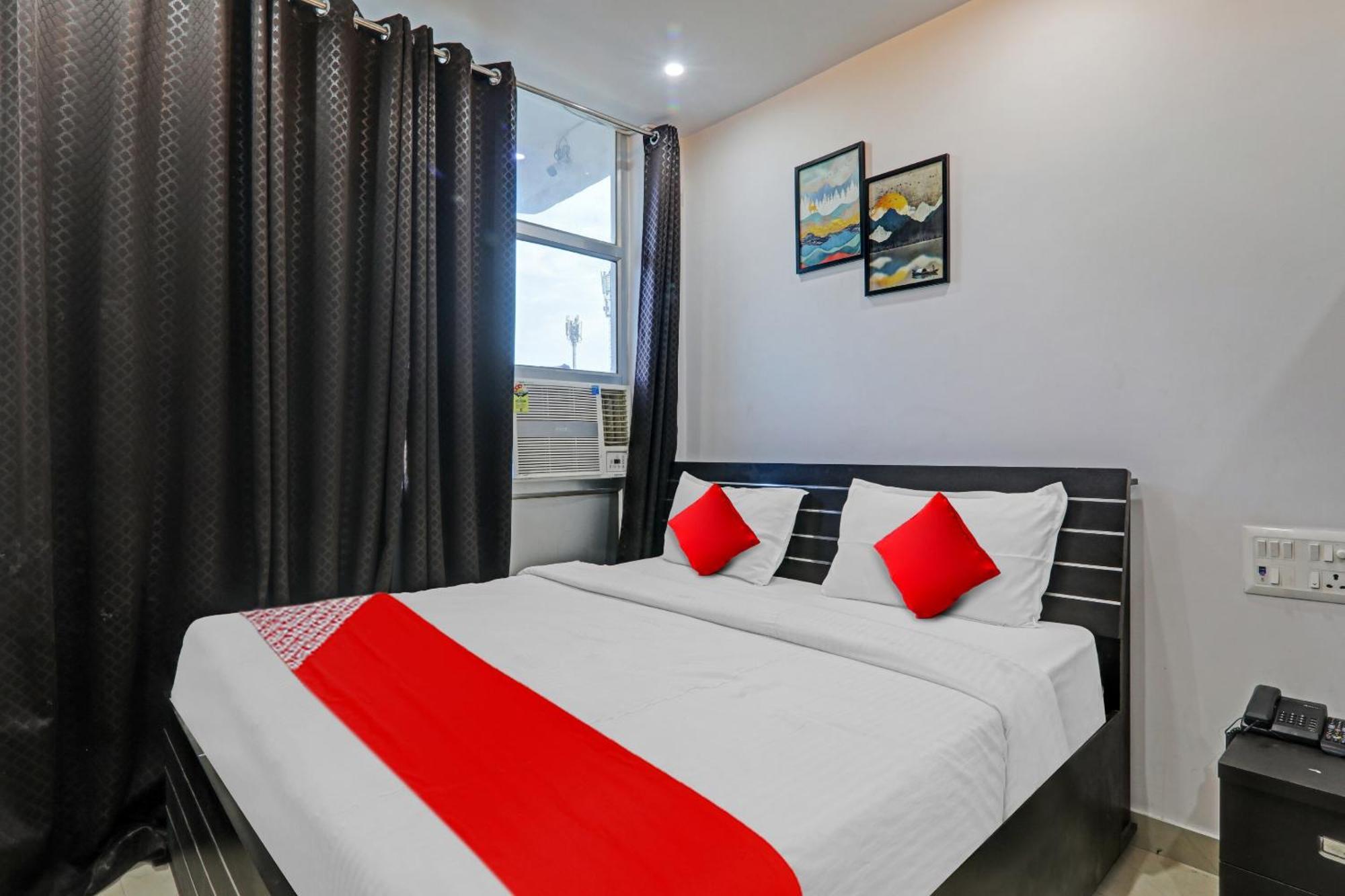 Oyo Flagship 81064 Chaudhary In Hotel Gorakhpur Exterior photo